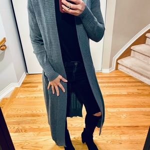 Tahari Merino Wool Sweater